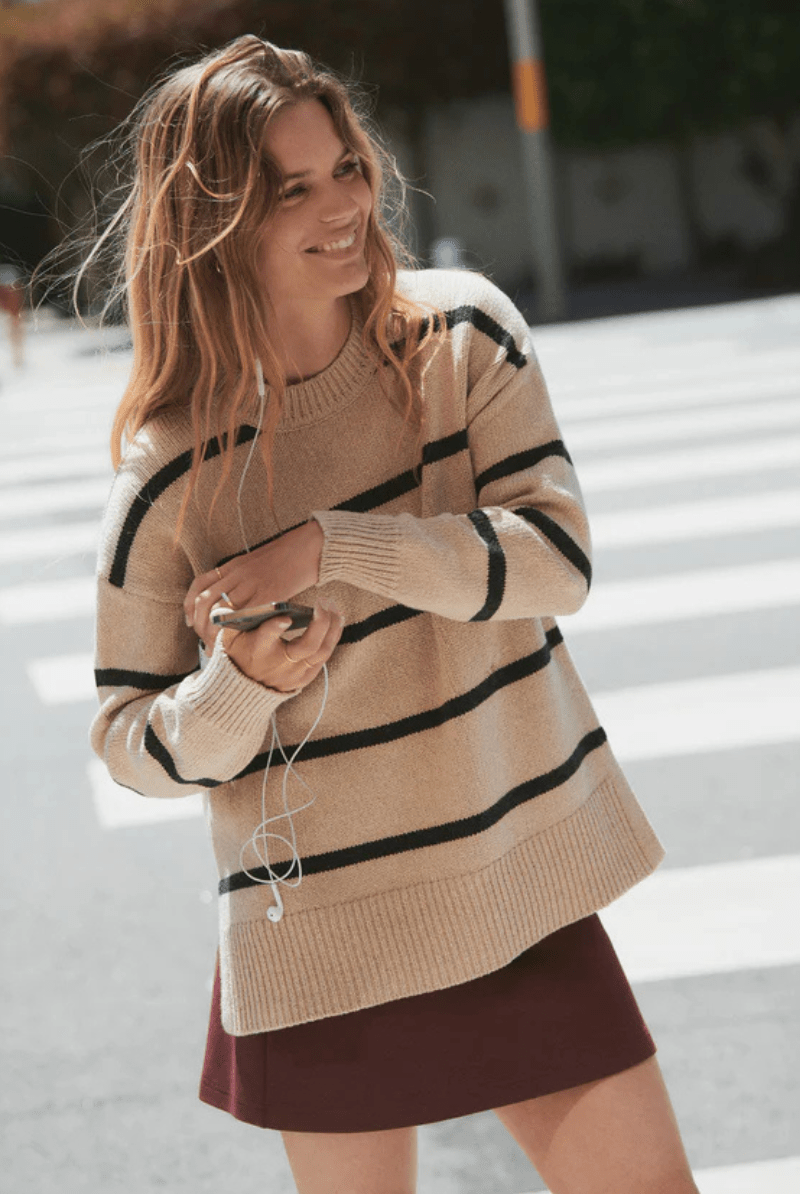 Sweater - Marine Layer - Berkeley Oversized Crewneck Sweater - Archery Close