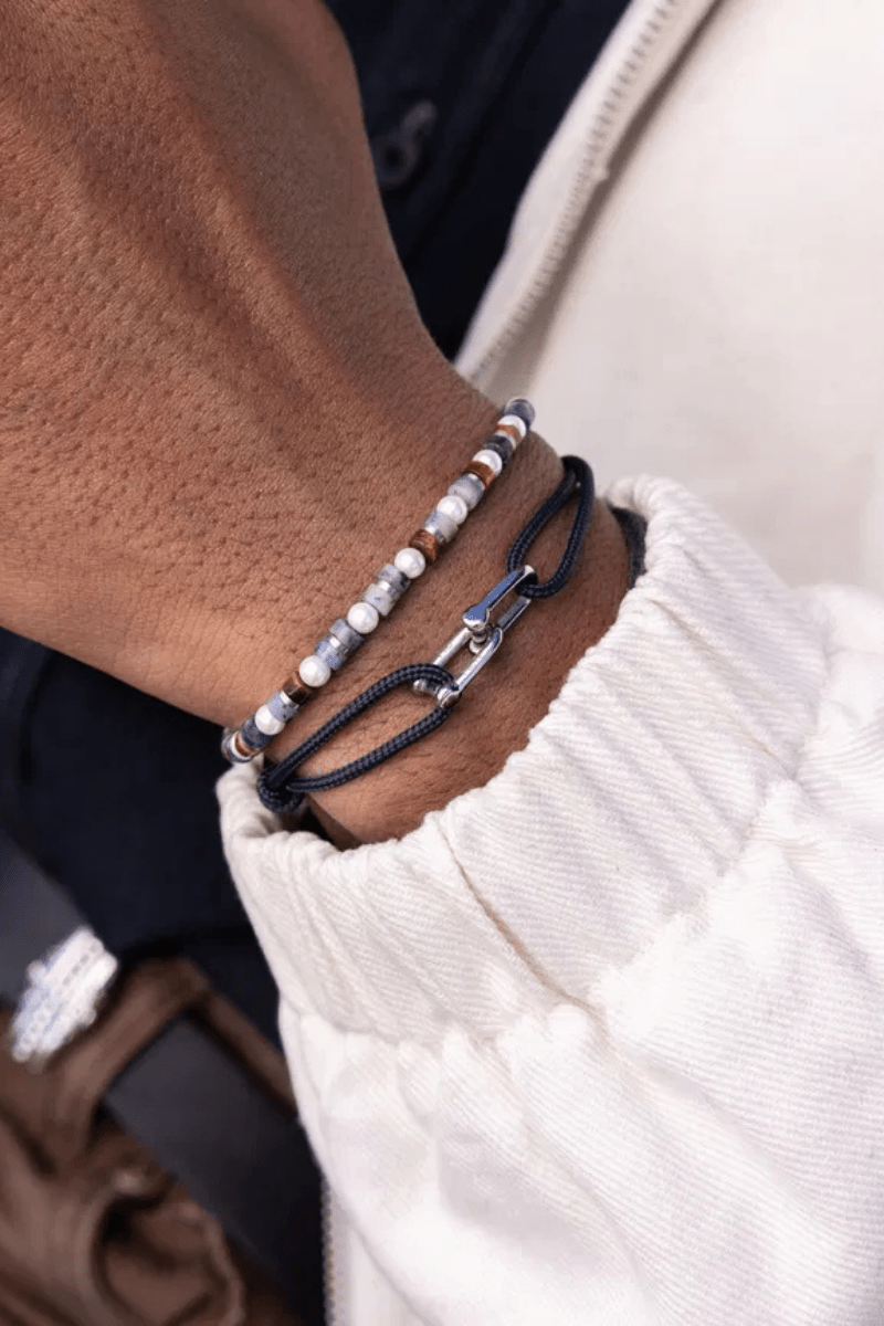 Jewelry - Pig & Hen - Daunting Dean - Archery Close