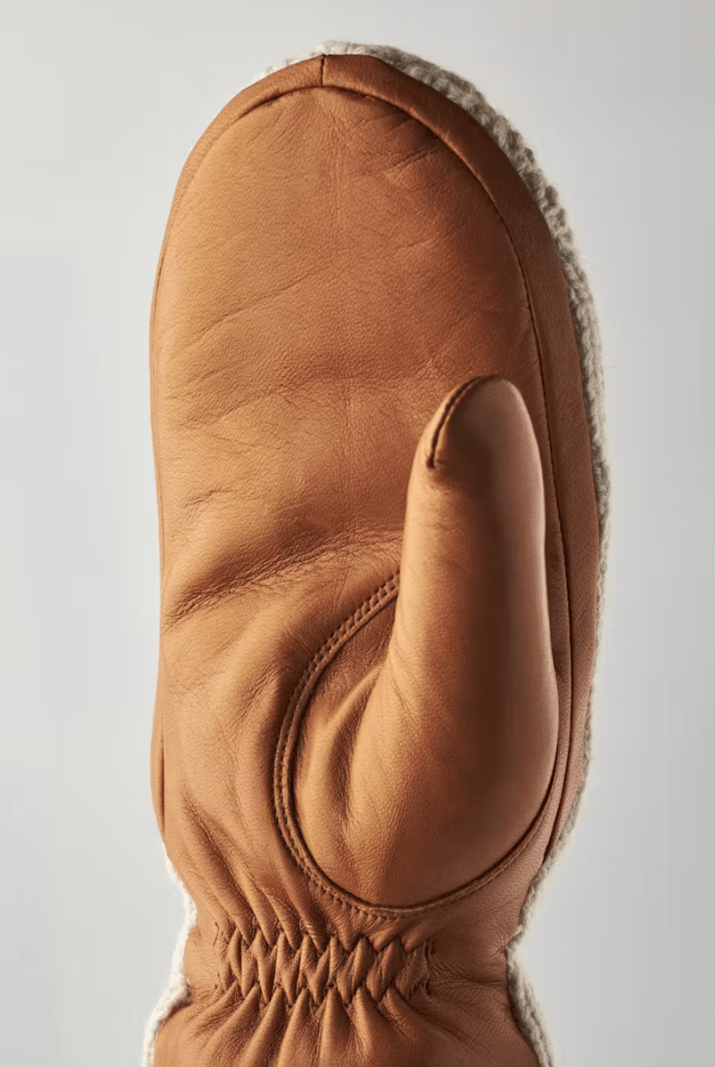 Gloves - Hestra - Elle Mitt in Offwhite/Cork - Archery Close