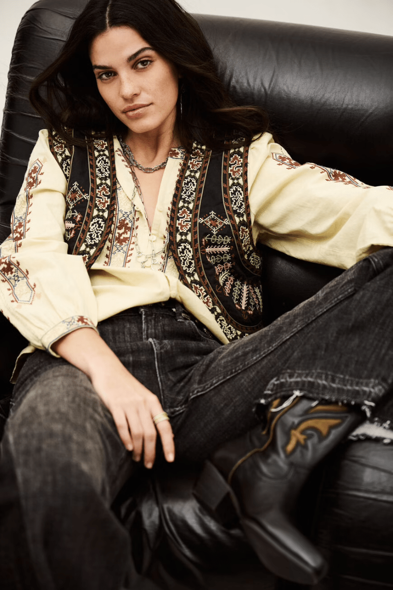 Vests - Cotelac - Fosca Vest - Archery Close