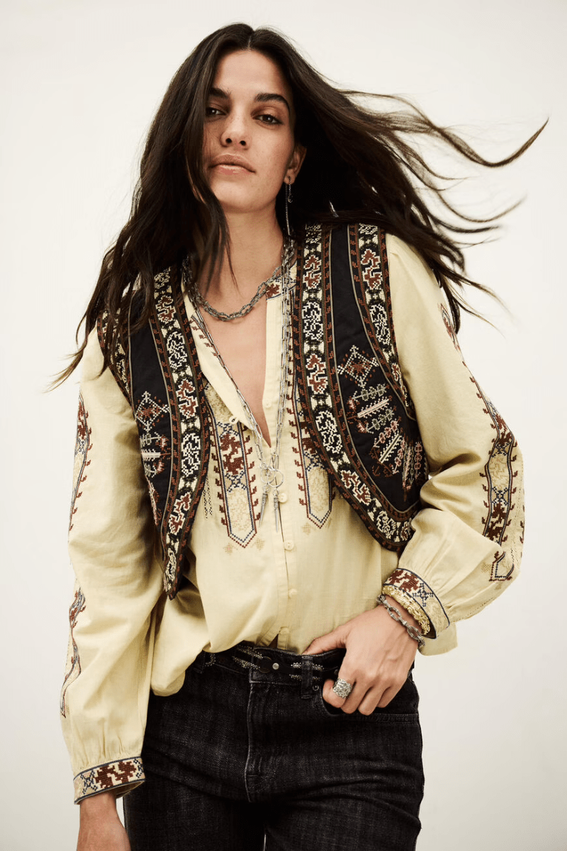 Vests - Cotelac - Fosca Vest - Archery Close