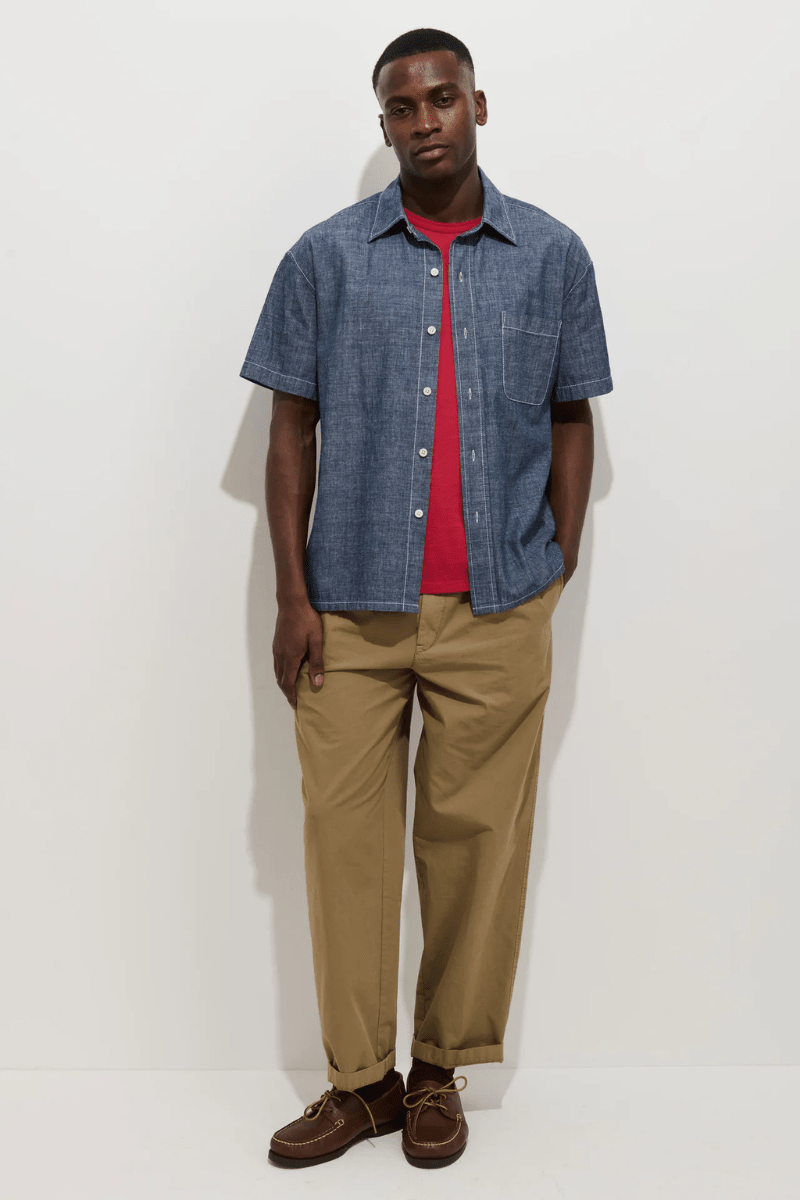 Shirts & Tops - Alex Mill - Franklin Short Sleeve Shirt in Chambray - Archery Close