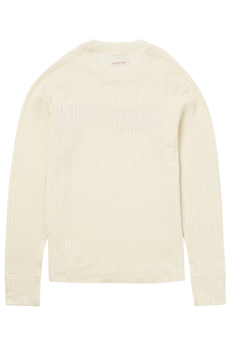 Activewear - Amundsen - Hero's Hide Women's Crew Neck - Archery Close