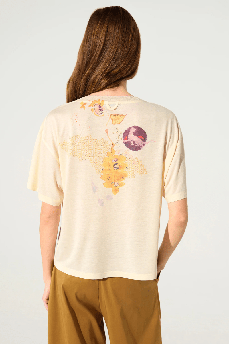 Shirts & Tops - Cotelac - Loose - Fitting Pleated Printed T-Shirt - Archery Close