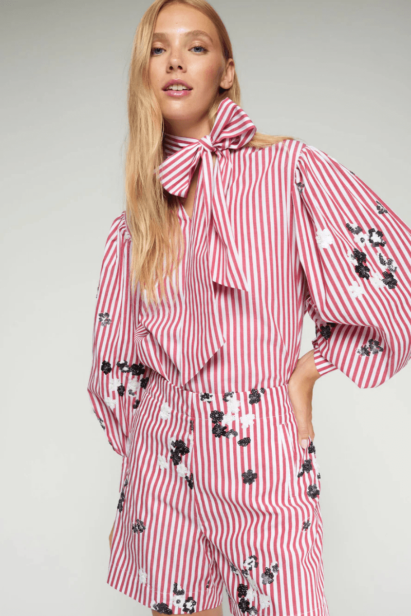 Shirts & Tops - Vilagallo - Marlene Shirt with Bow - Archery Close