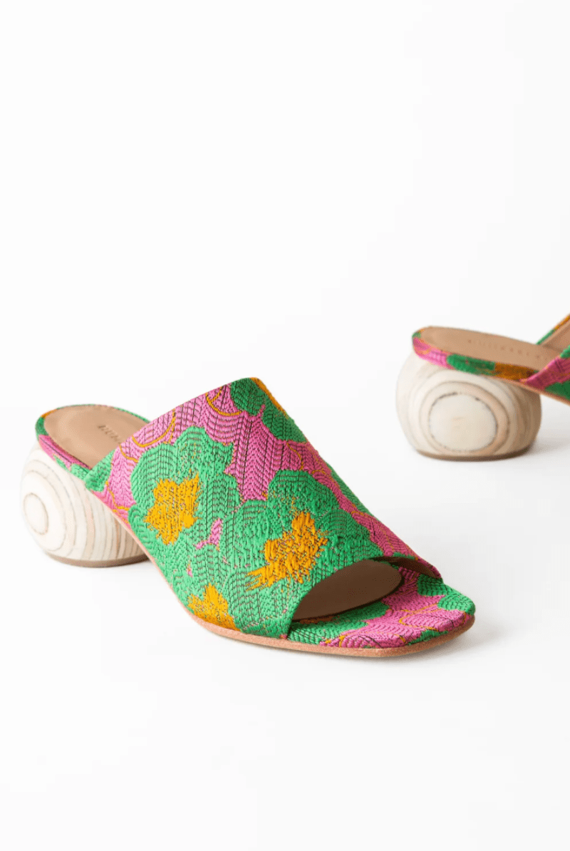 Shoes - Huma Blanco - Milla Mule in Floral - Archery Close