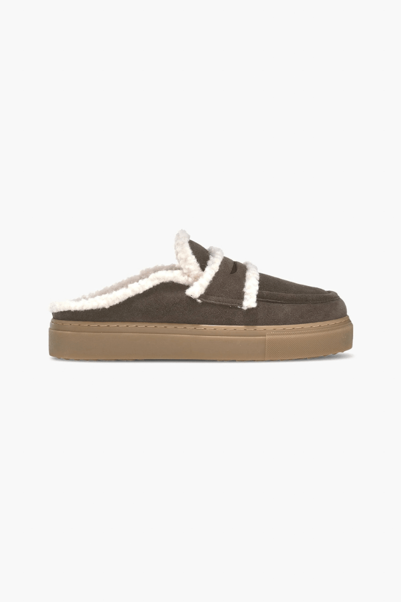 Shoes - Inuikii - Mule Wool in Dark Brown - Archery Close