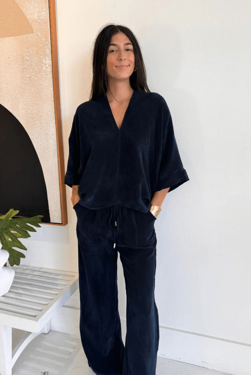 Shirts & Tops - Natalie Busby - Off the Cuff V - neck in Cupro - Archery Close