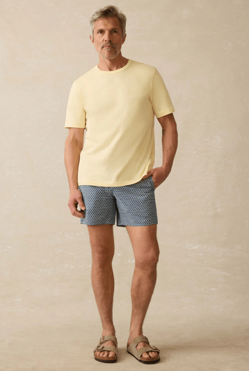 T-Shirt - Faherty Brand - Sunwashed Pocket Tee in Isle Sun - Archery Close