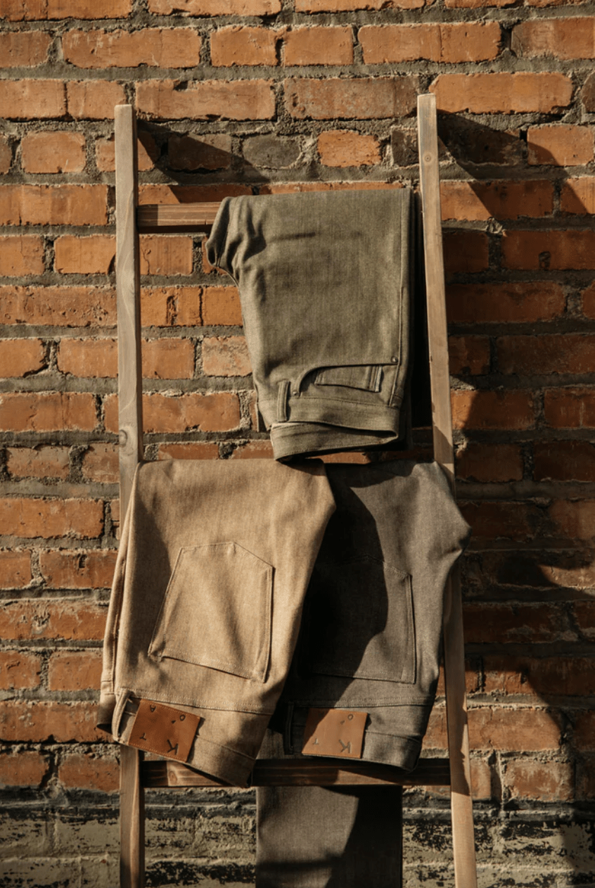 Jeans - Hiroshi Kato - The Hammer Straight 10.5 oz Dark Green Raw - Archery Close