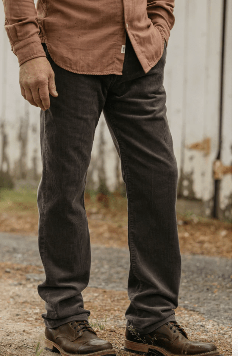 Pants - Hiroshi Kato - The Pipe Straight Corduroy Chino - Archery Close