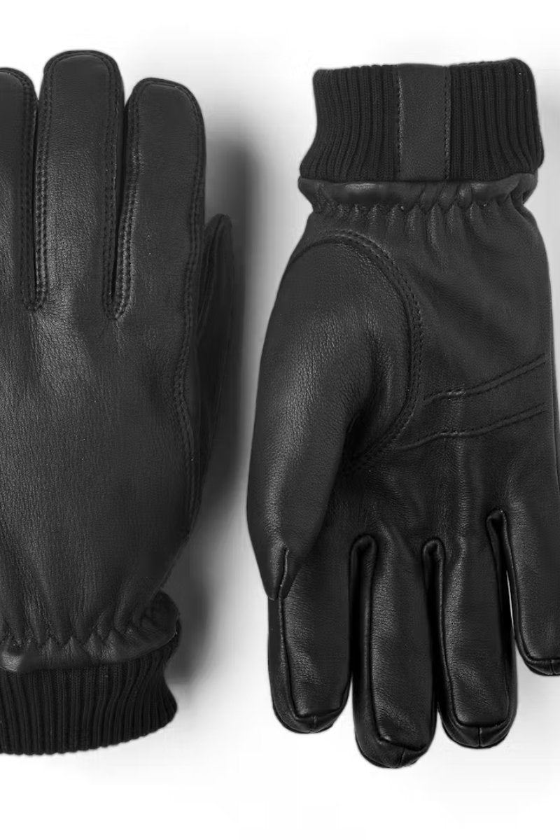 Tore - Hestra - Archery Close