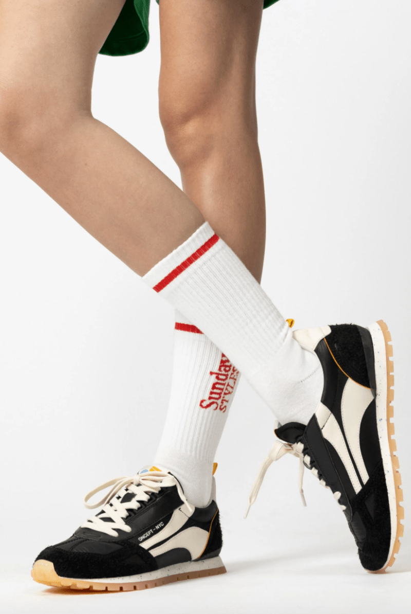 Sneakers - Oncept - Toronto Sneaker in Black - Archery Close