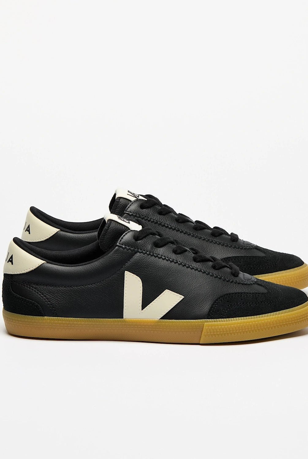 Sneakers - Veja - Volley Leather Black Pierre - Archery Close