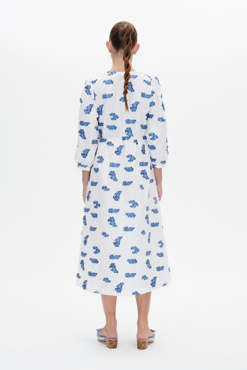 Asina dress in blue bouquet - Baum und Pferdgarten - Archery Close