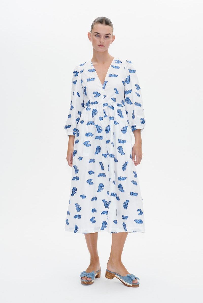 Asina dress in blue bouquet - Baum und Pferdgarten - Archery Close