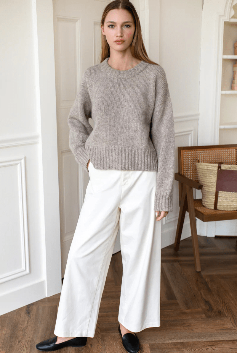 Atelier Crop Chino in Natural - Emerson Fry - Archery Close