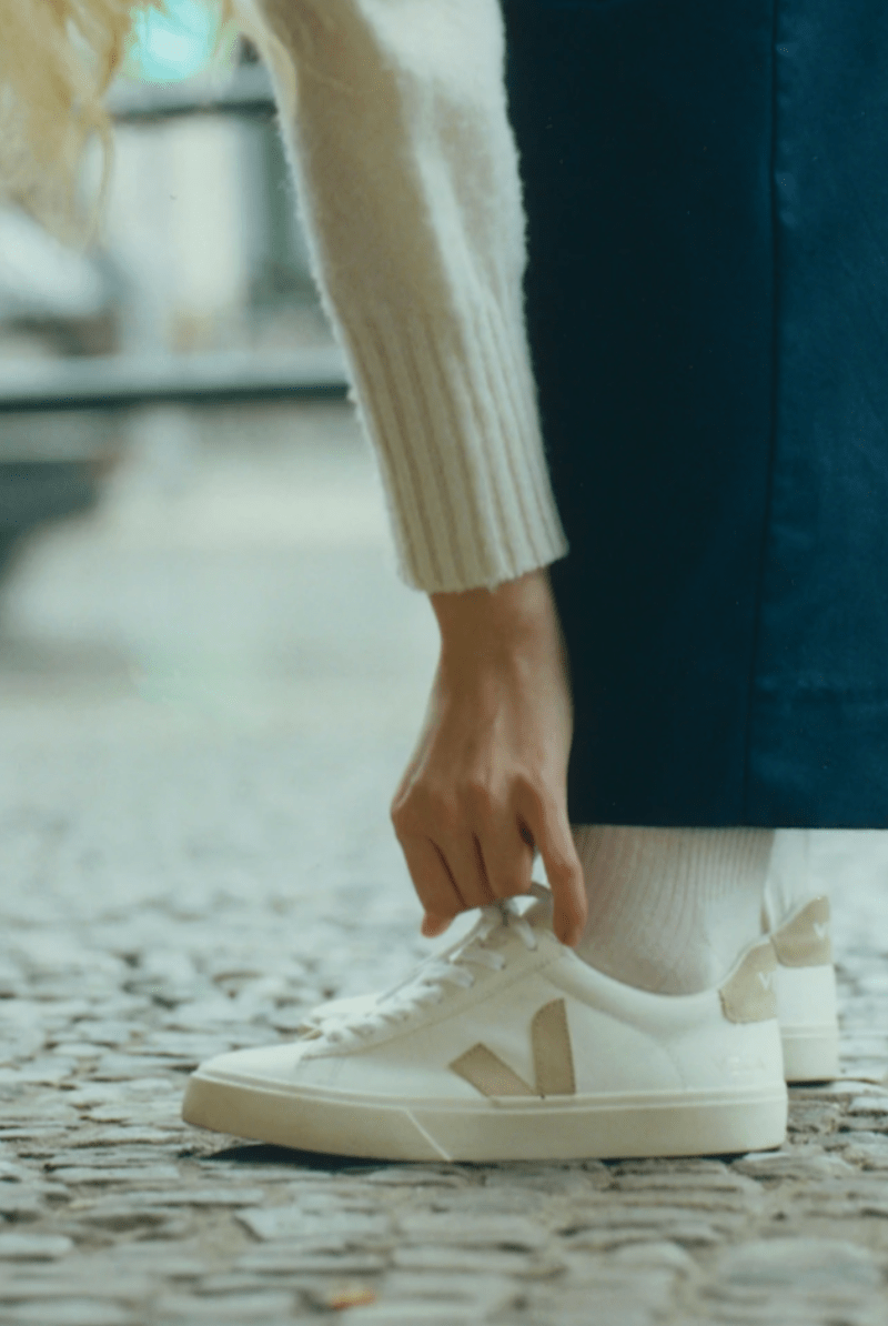 Campo in Extra White Almond - Veja - Archery Close