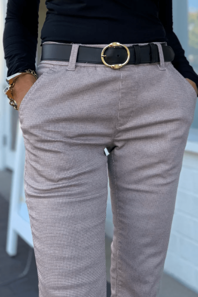 Dafna in Beige/Brown Checkered - Bevy Flog - Archery Close