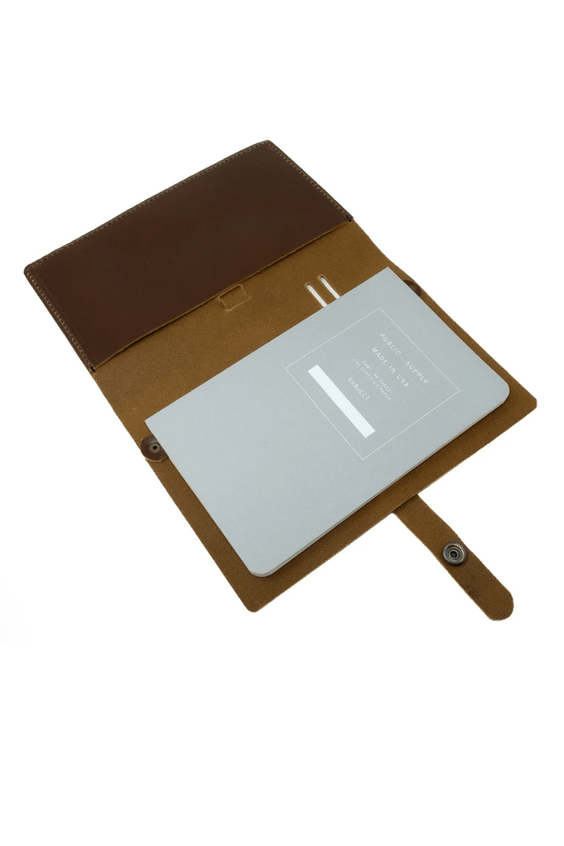 East Fork Leather Folio - Whiskey Leatherworks - Archery Close