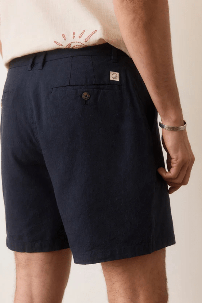Hemp Resort Short 7" - Marine Layer - Archery Close