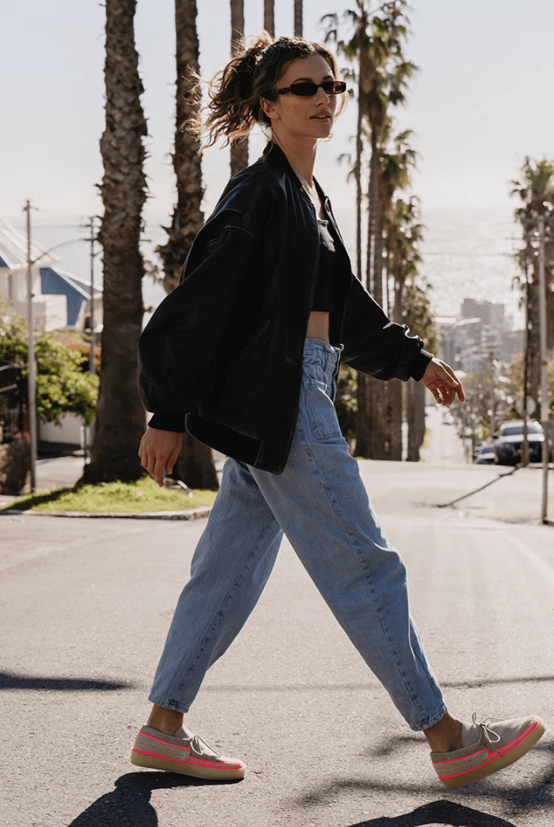 Komo Crochet Moccasin Fossil Neon Pink - Laidback London - Archery Close