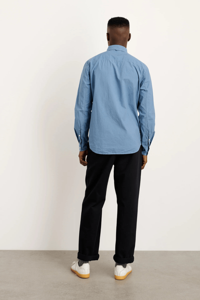 Mill Shirt in Cotton Poplin - Alex Mill - Archery Close