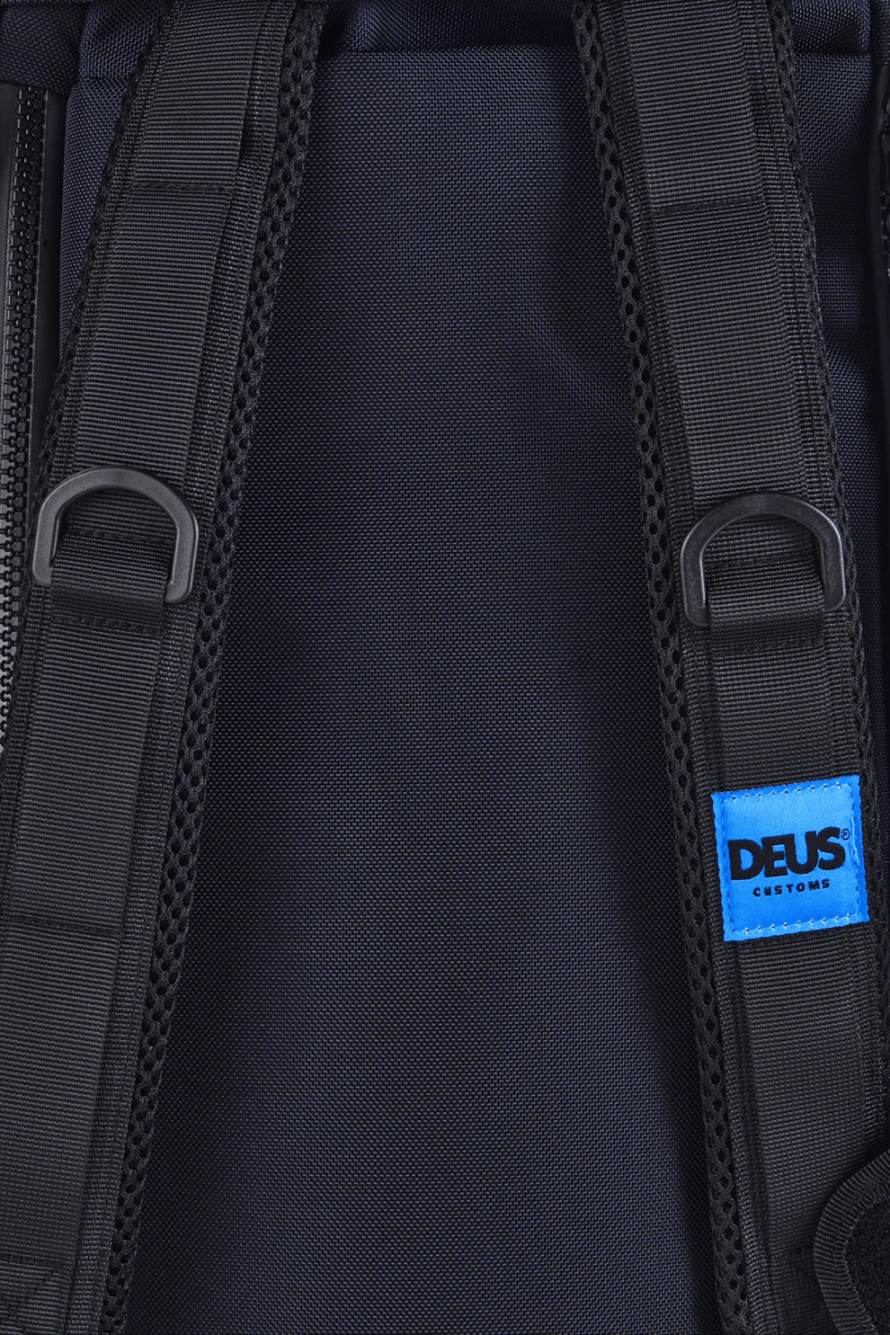 Onshore Duffle - Deus ex Machina - Archery Close