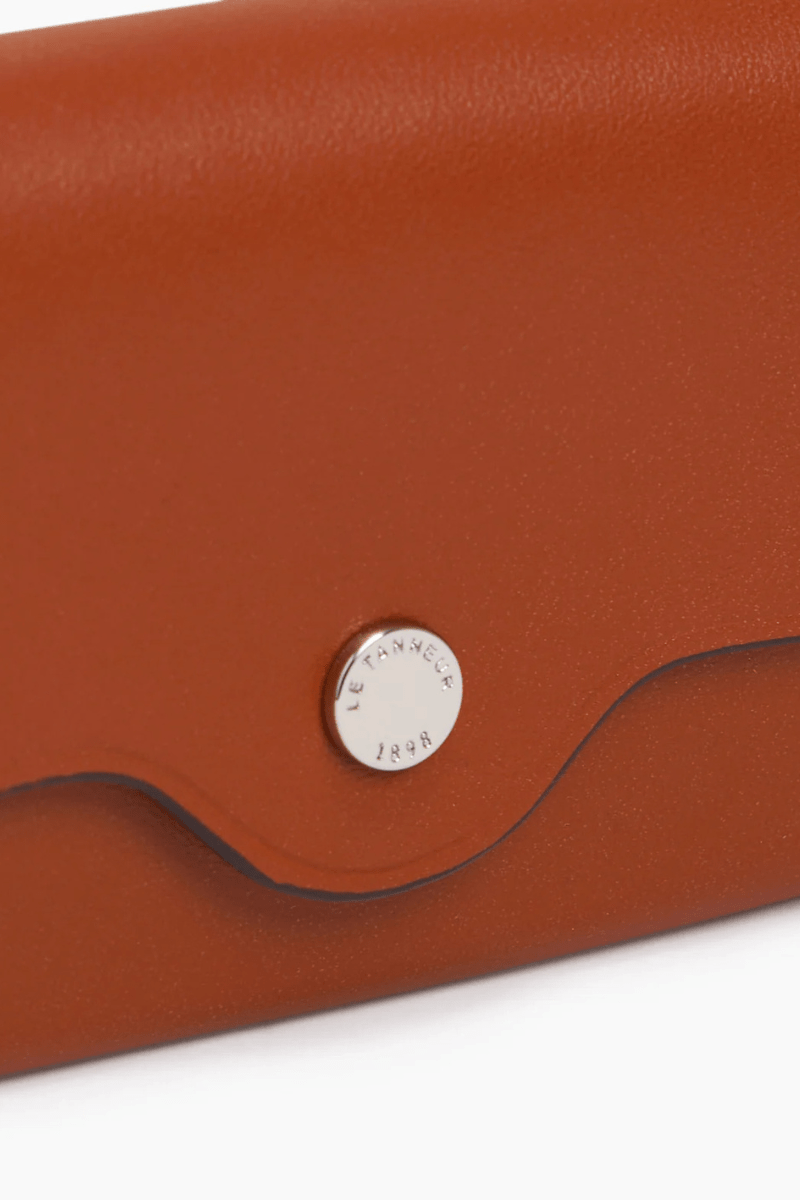 Seamless Wallet in Mahogany - Le Tanneur - Archery Close