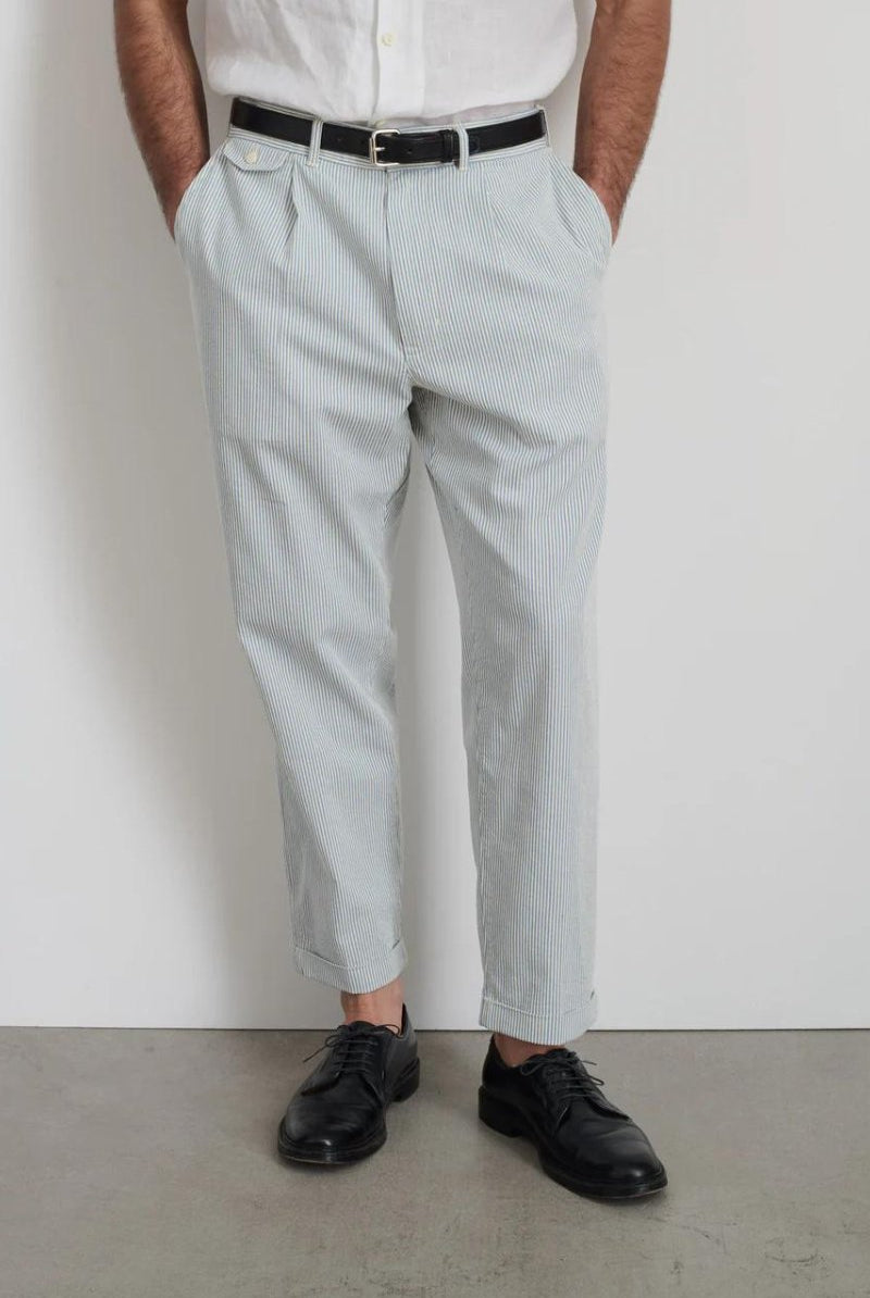 Standard Pleated Pant In Seersucker - Alex Mill - Archery Close