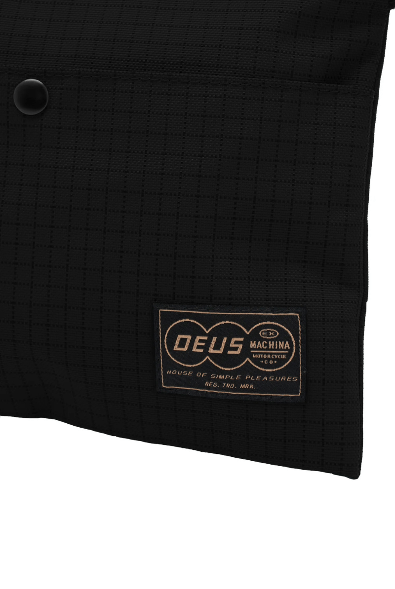 Travis 2 - Way Sacoche - Deus ex Machina - Archery Close