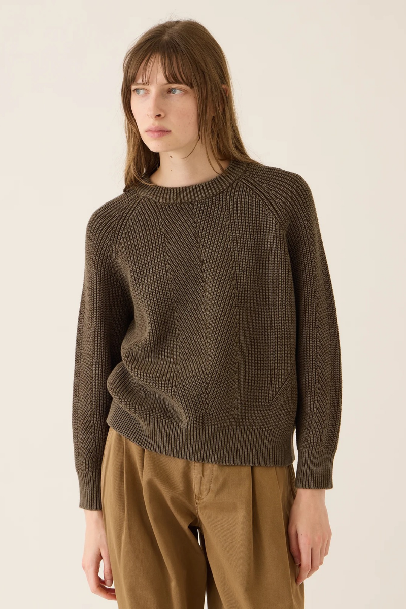 Chelsea Sweater in Caper