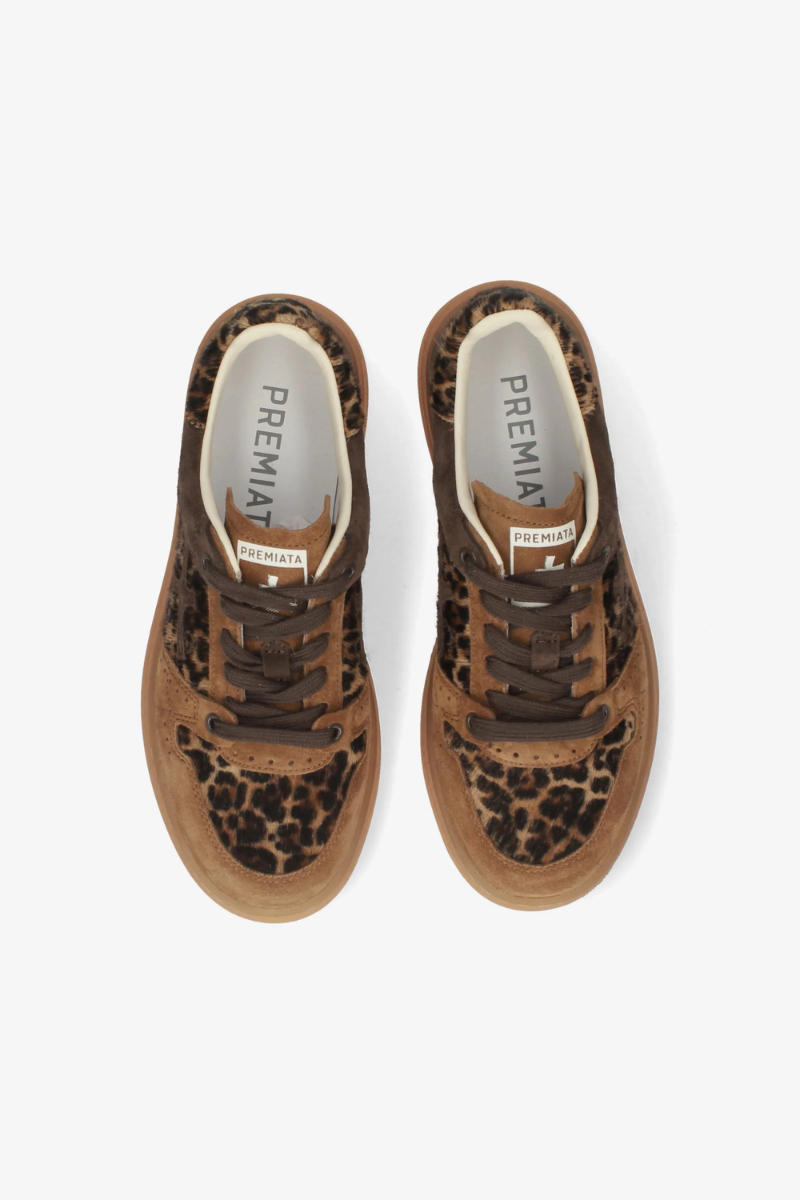 QuinnD Sneakers in 8643