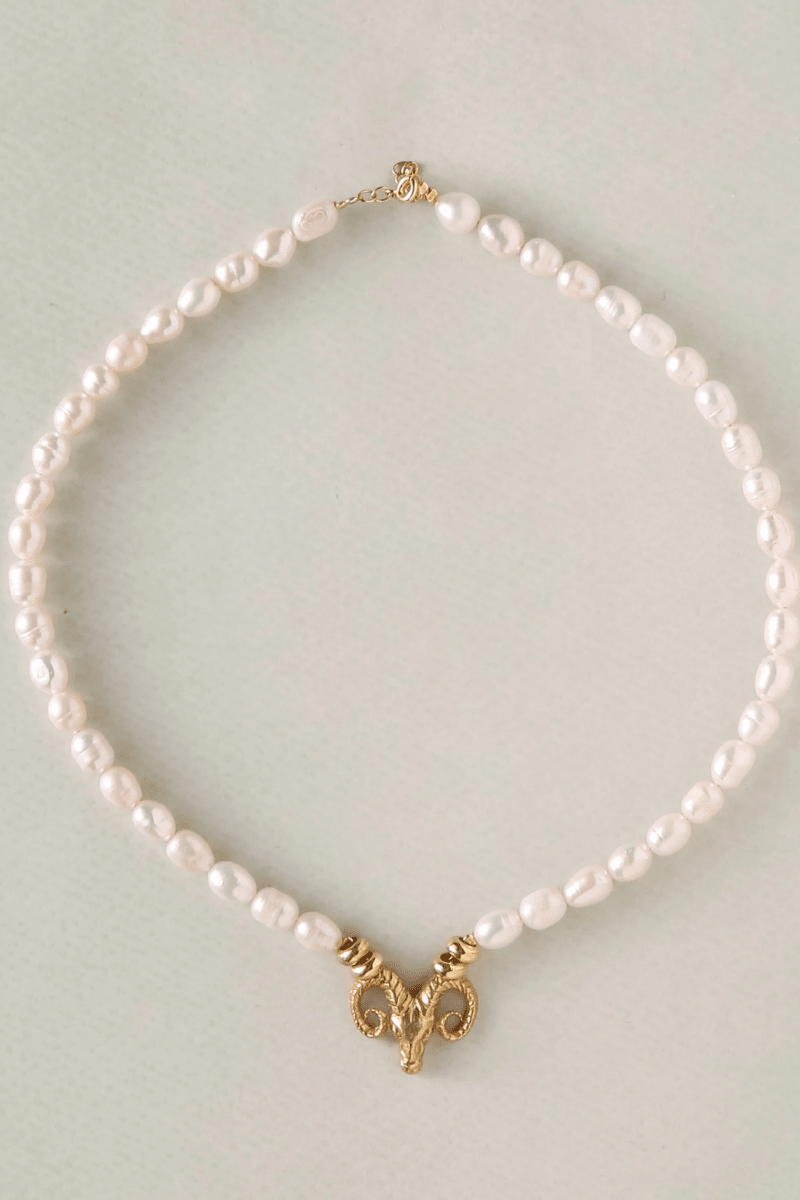 Jewelry - Maria Chara - Agrino Pearl Necklace - Archery Close