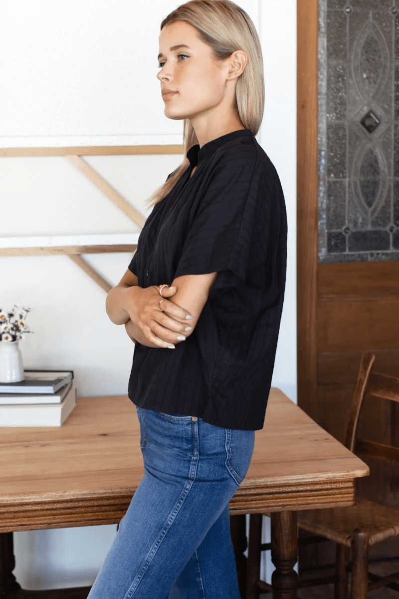 Shirts & Tops - Emerson Fry - Artist Buttondown in Midnight - Archery Close
