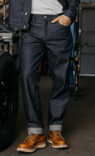 Jeans - Hiroshi Kato - Barrel Jean in Indigo Raw - Archery Close