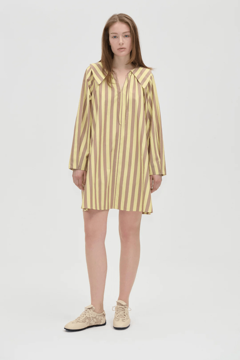 Dresses - Stine Goya - Collared Voluminous Dress - Equestrian Sun - Archery Close