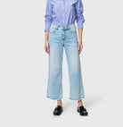 Jeans - MAC Jeans - Dream Wide Cropped in Light Azure - Archery Close