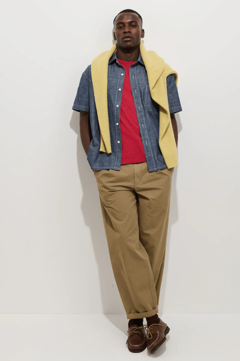 Shirts & Tops - Alex Mill - Franklin Short Sleeve Shirt in Chambray - Archery Close
