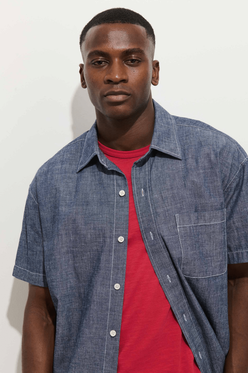 Shirts & Tops - Alex Mill - Franklin Short Sleeve Shirt in Chambray - Archery Close