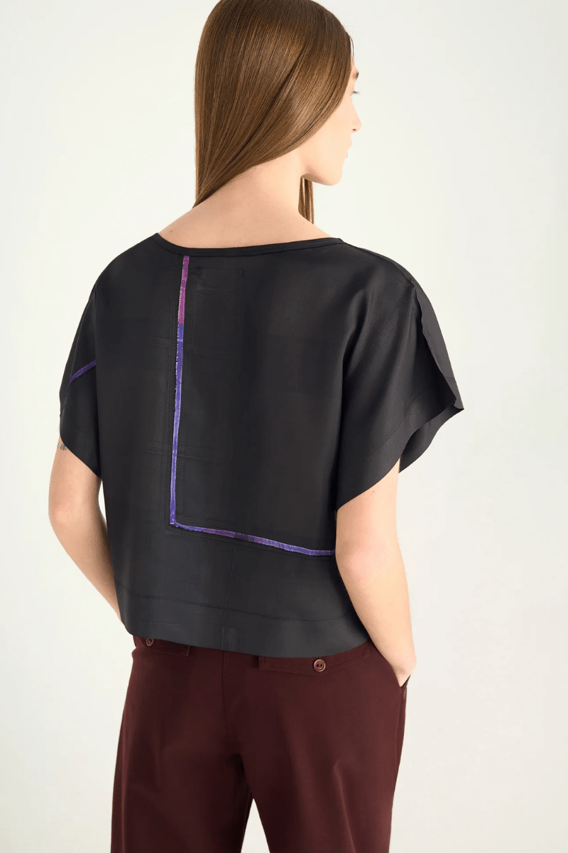 Shirts & Tops - Cotelac - Graphic Top - Archery Close