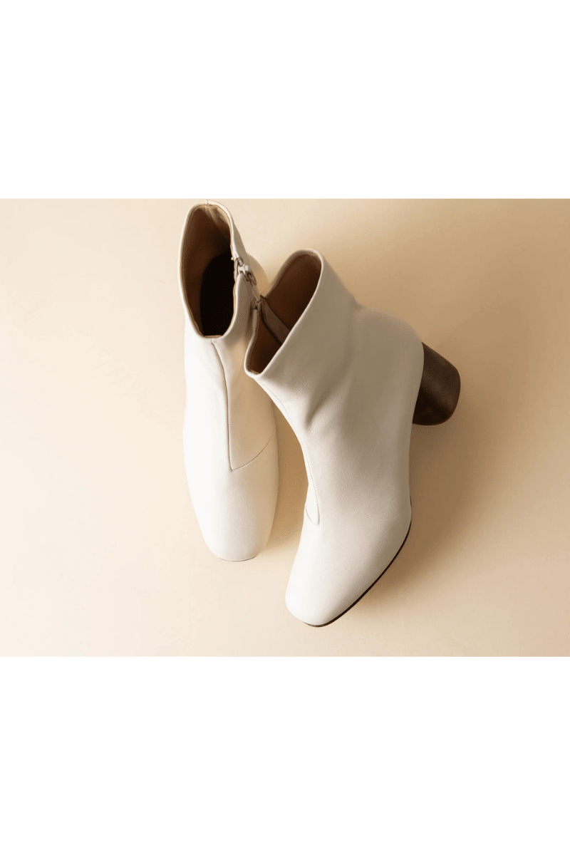 Boots - Huma Blanco - Harlow in Bone - Archery Close
