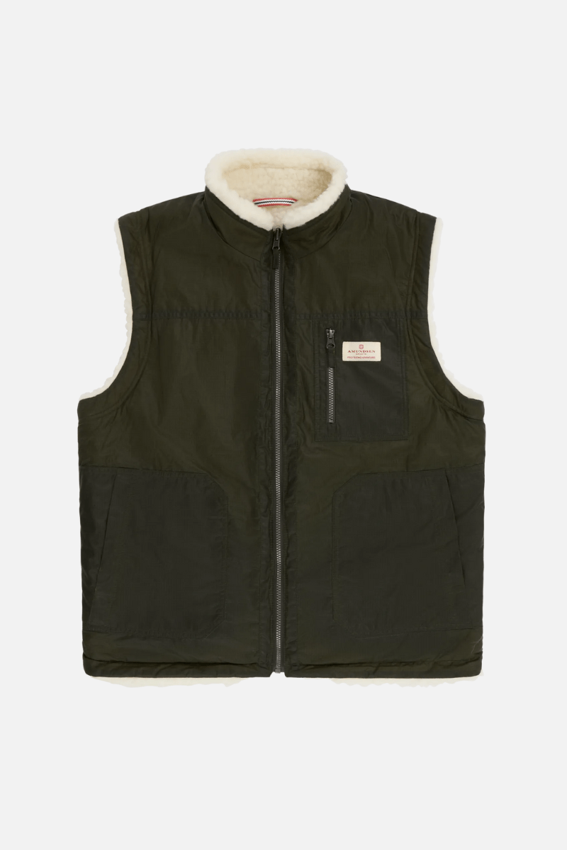 Vests - Amundsen - Harverster Reverso Waxed Vest - Archery Close