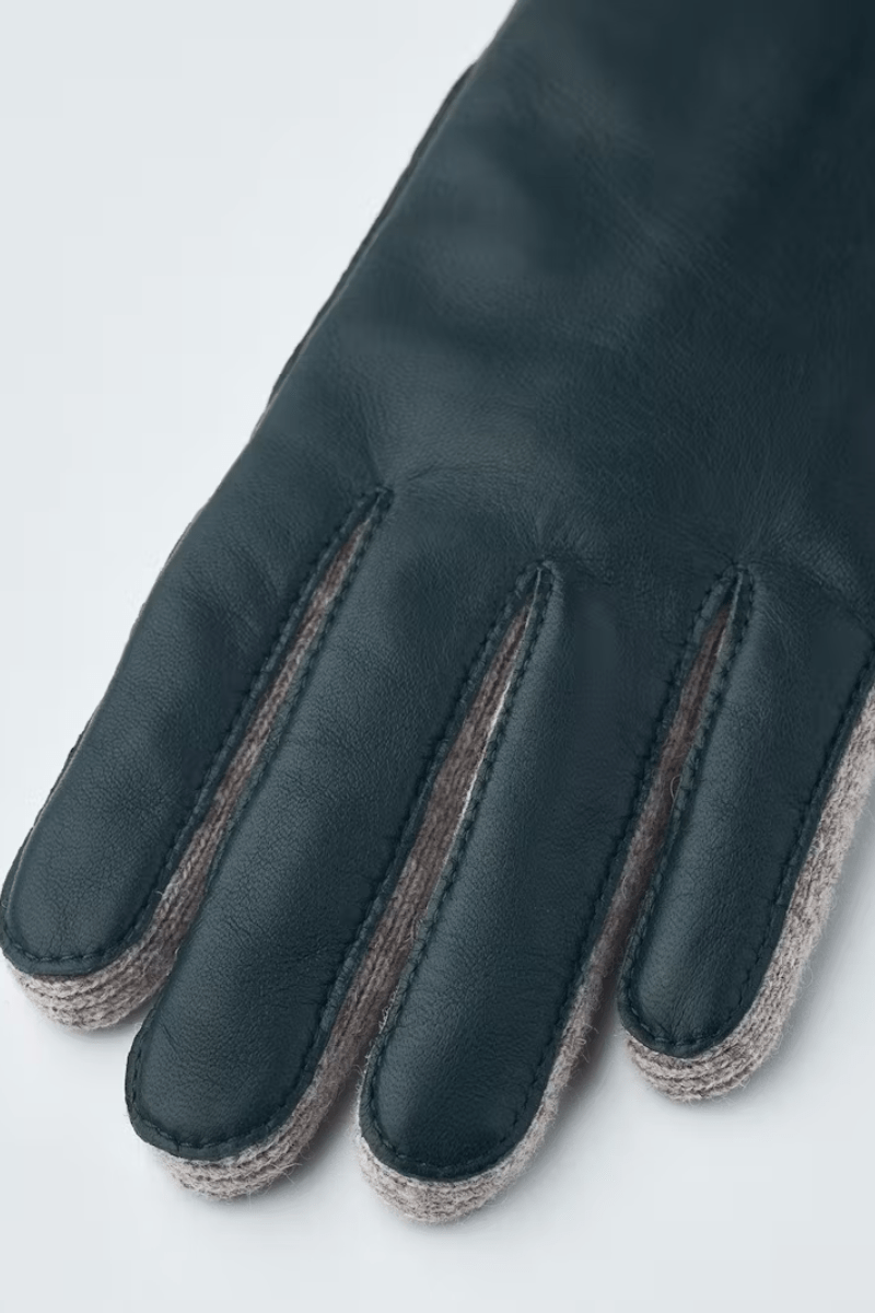 Gloves - Hestra - Jeanne Glove in Dark Forest - Archery Close
