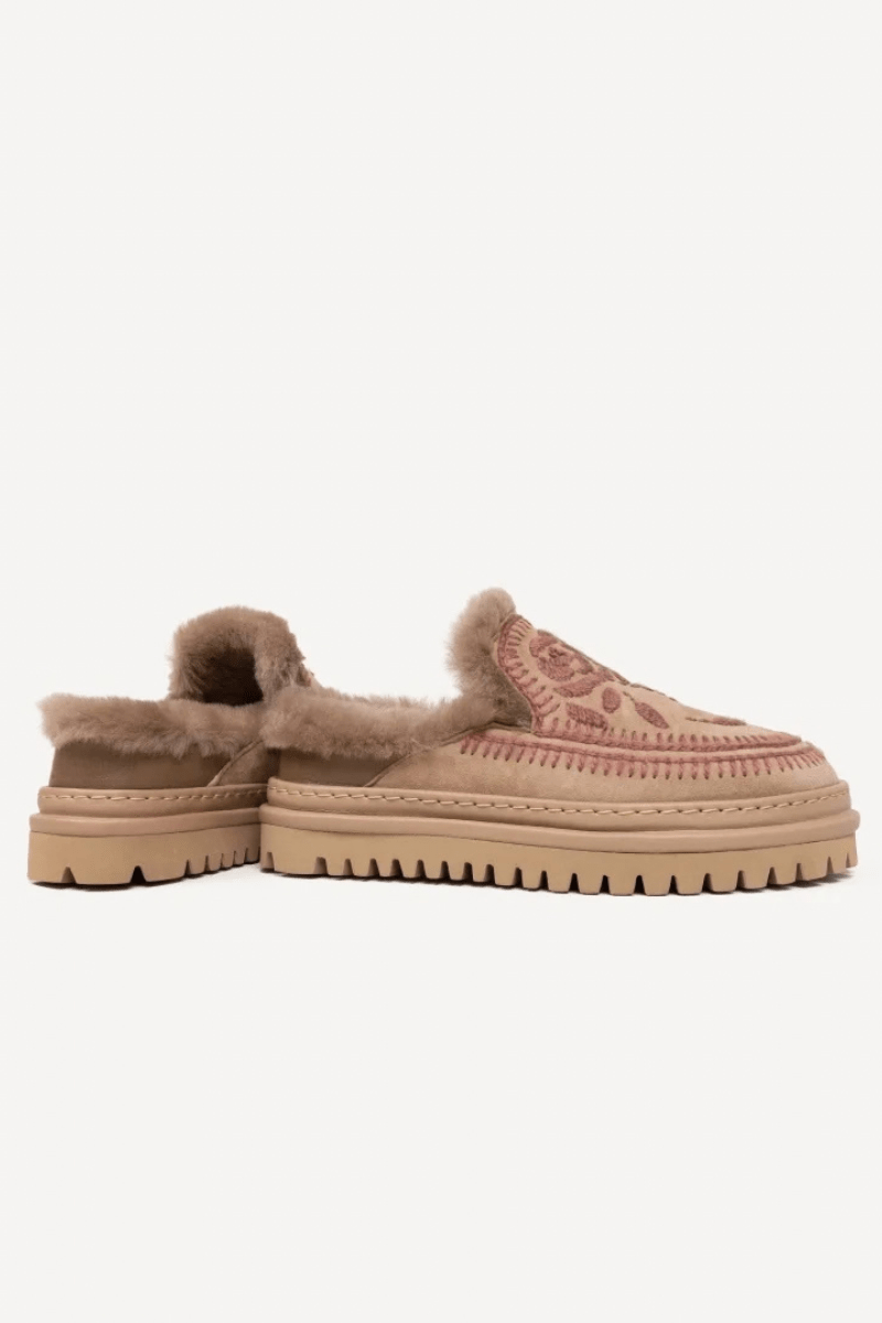 Slippers - Laidback London - Jun 4.0. Rose Slippers - Archery Close