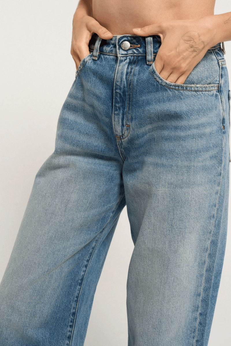 Jeans - Icon Denim - Kiki Jeans in Smoke Blue - Archery Close