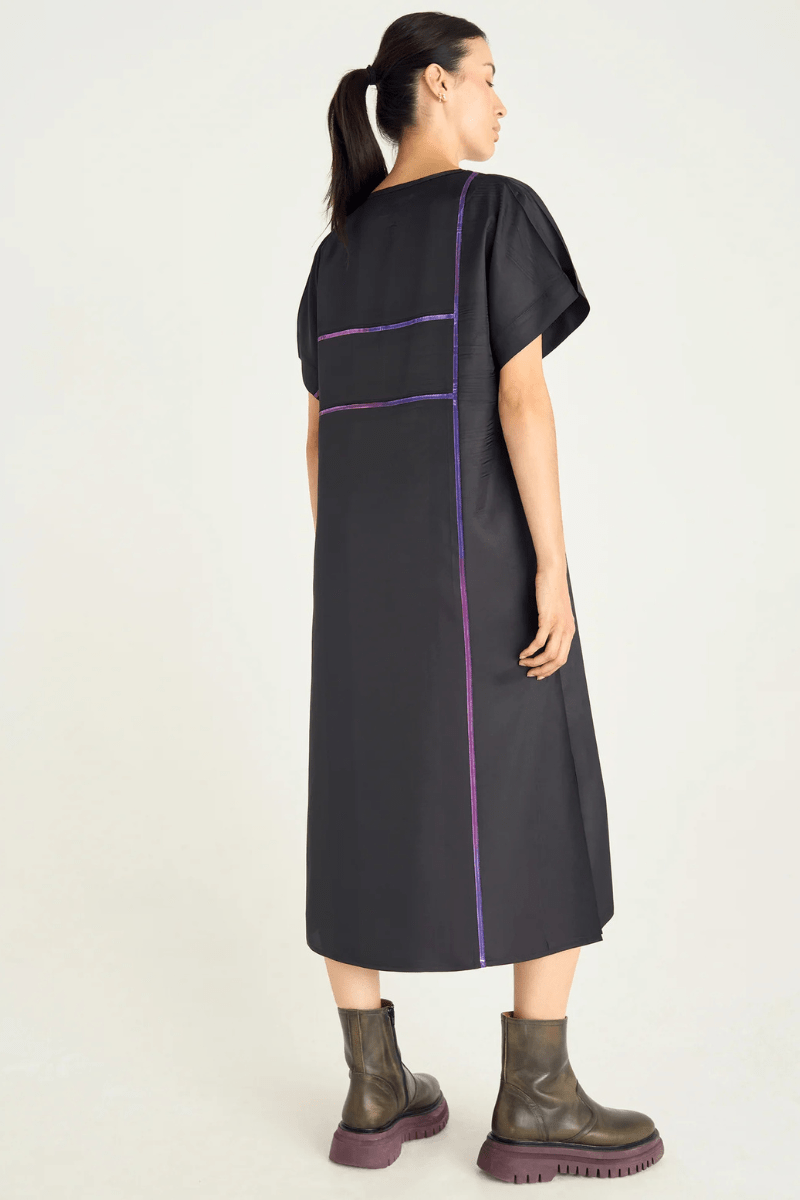 Dresses - Cotelac - Long Graphic Dress - Archery Close