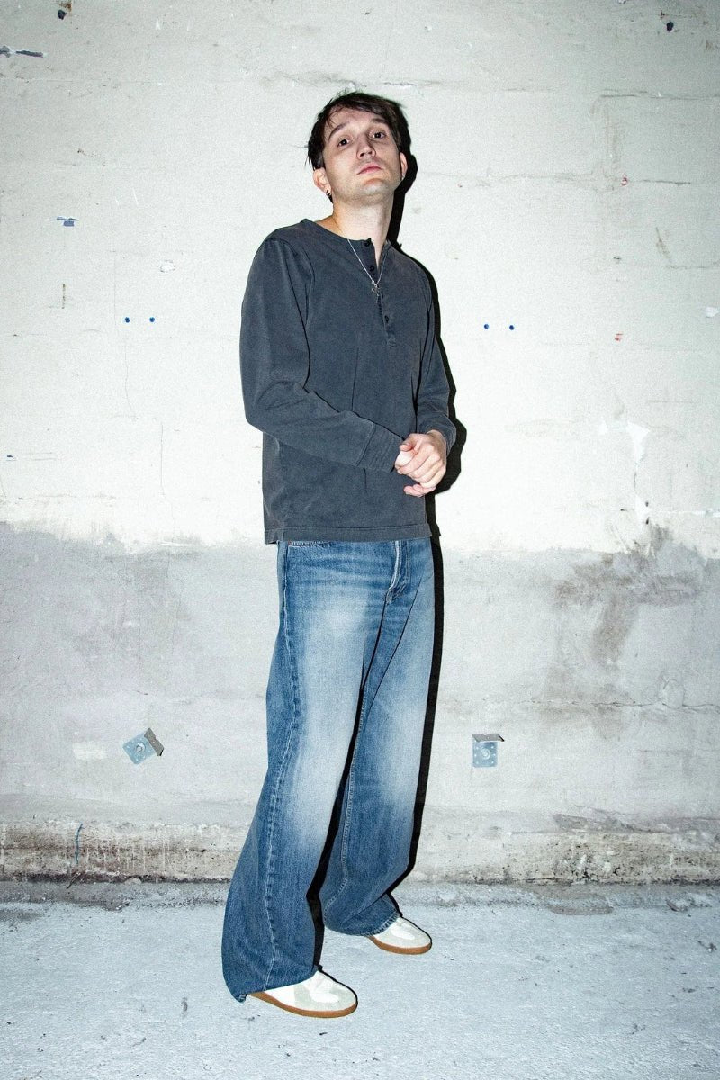 Jeans - Nudie Jeans - Loud Larry Gravel Stone - Archery Close