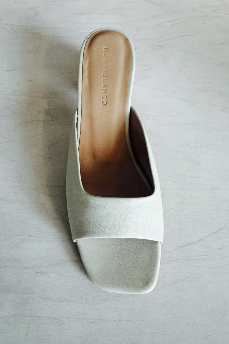 Shoes - Huma Blanco - Noa Heel in Bone - Archery Close