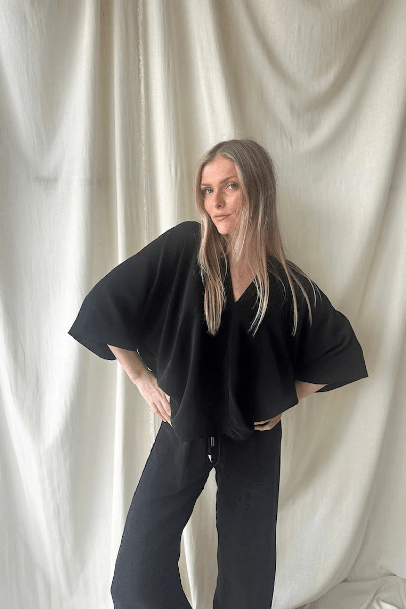 Shirts & Tops - Natalie Busby - Off the Cuff V - neck in Cupro - Archery Close